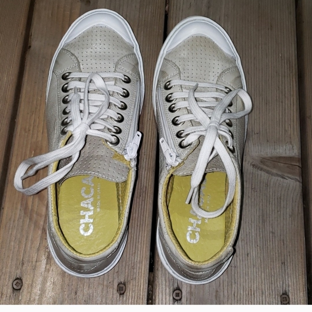 CHACO Women's leather Beige Sneakers